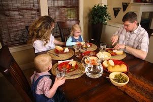 12 Tips to Help You Promote Healthy Eating for Your Entire Family- January is Family Fit ...