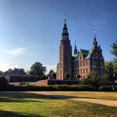 Rosenborg Castle, Denmark | Bored Panda