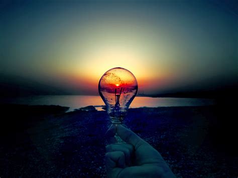 90+ Light Bulb HD Wallpapers and Backgrounds