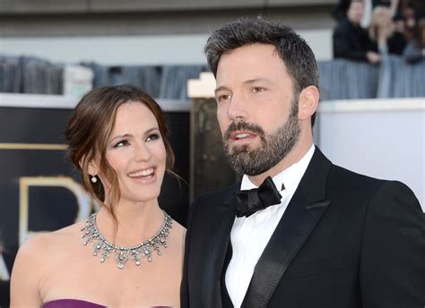 Ben Affleck Spotted With Jennifer Garner After Calling Their Divorce His ‘Biggest Regret’ | Glamour