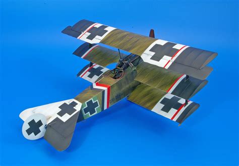 Meng Fokker Dr.1 Triplane 1:32 - build review - Scale Modelling Now Fokker Dr1, Siding Paint ...