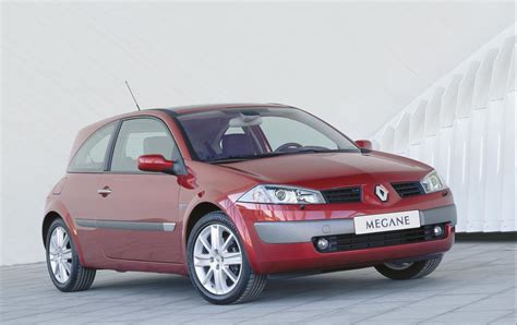 Renault Megane II 2002 - 2006 Hatchback 3 door :: OUTSTANDING CARS