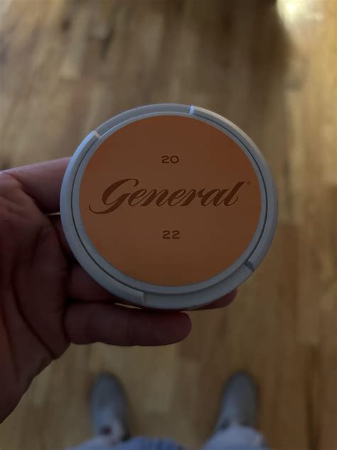 General Sweet Rum. Is there actual alcohol in this snus or just ...