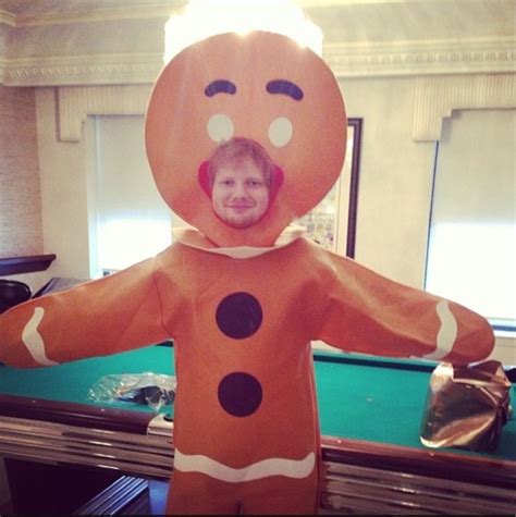 Ed Sheeran Halloween Gingerbread - Celebrities Do Halloween! - Reveal