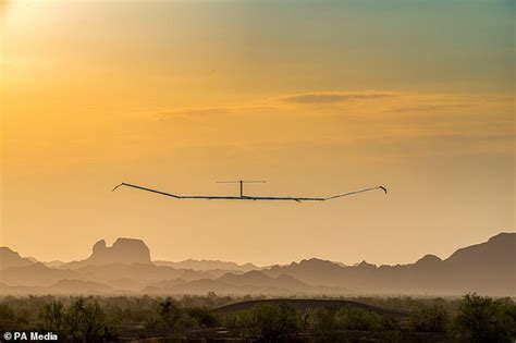 Airbus' solar-powered aircraft Zephyr successfully beams broadband - Big World Tale