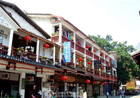 Yangshuo Shopping, Yangshuo Shopping Information - Yangshuo Travel Guide