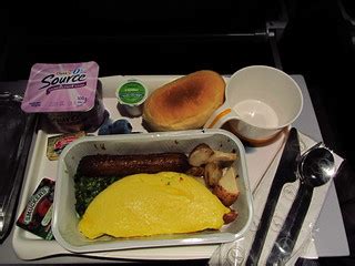 Lufthansa Hot Breakfast | Lufthansa Airbus 340 - 300 | Flickr