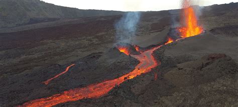 Maison Du Volcan Piton De La Fournaise | Ventana Blog