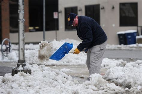 Ann Arbor mayor to residents: Use warmer weather to get out and shovel ...