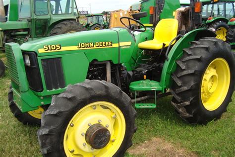 2005 John Deere 5105 Tractors - Utility (40-100hp) - John Deere ...