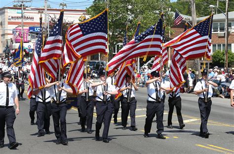 Salute those who served at Memorial Day parades and vigils across ...