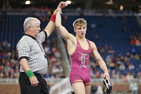 Michigan high school wrestling power rankings heading into 2021 ...