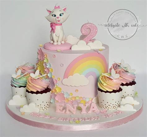 Marie Cat with flowers and rainbow Cake