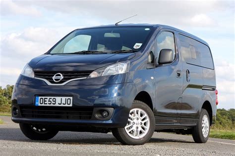 Nissan NV200 Combi Estate 1.5 dci (89bhp) Acenta 6dr (5 Seat) 6d specs & dimensions | Parkers