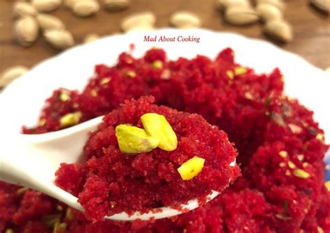 Beetroot Rava Pudding -Chukandar Sooji Ka Halwa – Diwali Dessert Recipe Recipe by ...