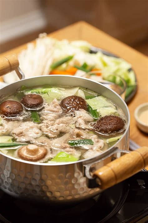 Easy Chinese Shabu Shabu Recipe 2023 - AtOnce