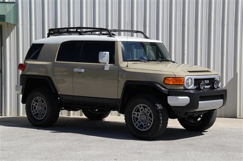 2012 Toyota FJ Cruiser 6-Speed for sale on BaT Auctions - sold for ...