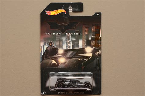 Hot Wheels 2015 Batman Series Batman Begins Batmobile (The Tumbler) (SEE CONDITION)