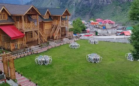 Best Hotels in Naran: Location, Amenities & More | Zameen Blog