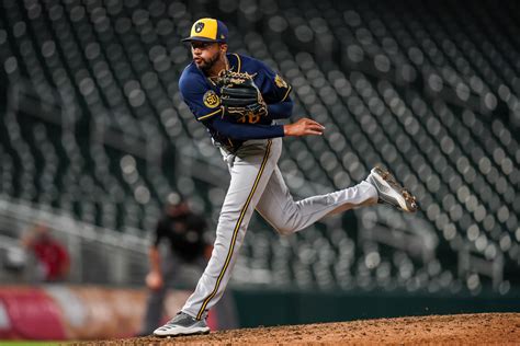 Brewers: Could Devin Williams Win NL Reliever of the Year?