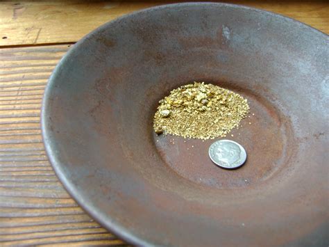 » gold mining Oregon