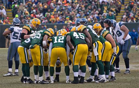 The American Football Huddle Was Created By Deaf Players