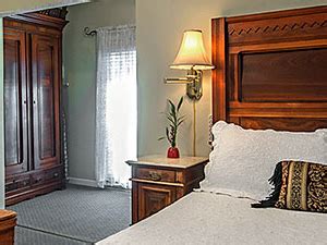 Rose Manor Bed & Breakfast Inn | New Orleans | Rooms