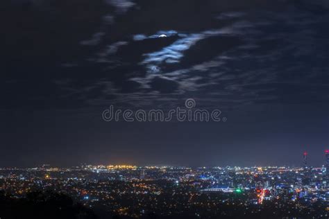 View of Brisbane from Mount Coot-tha at Night. Stock Photo - Image of ...