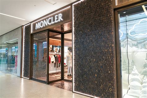 West Edmonton Mall Continues to Expand Luxury Retail