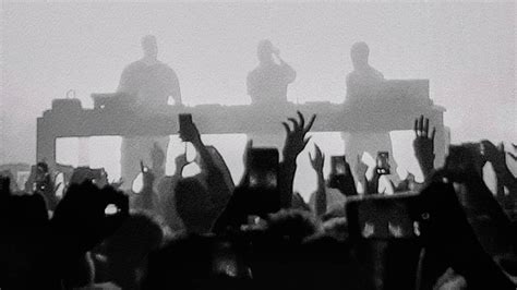 Swedish House Mafia Teases Arena Tour - EDMTunes