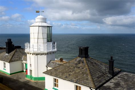 Whitby High Lighthouse, Yorkshire | Ian Cowe | Flickr