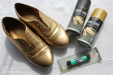 Tuesday Shoesday – DIY shoe makeover using spray paint | My Thrifty Life by Cassie Fairy