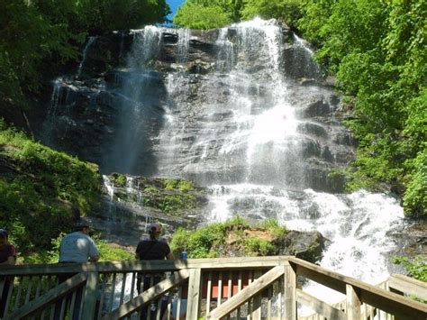 Road Trip: 10 Most Breathtaking Georgia Waterfalls - TripsToDiscover.com