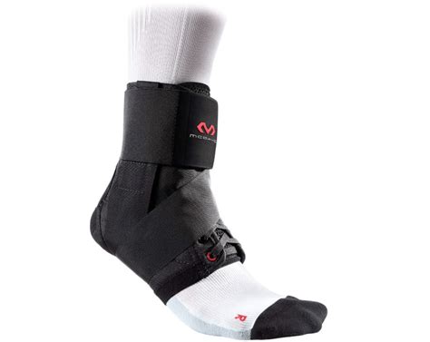 The 6 Best Volleyball Ankle Braces of 2021 [Reviews & Buyer's Guide]