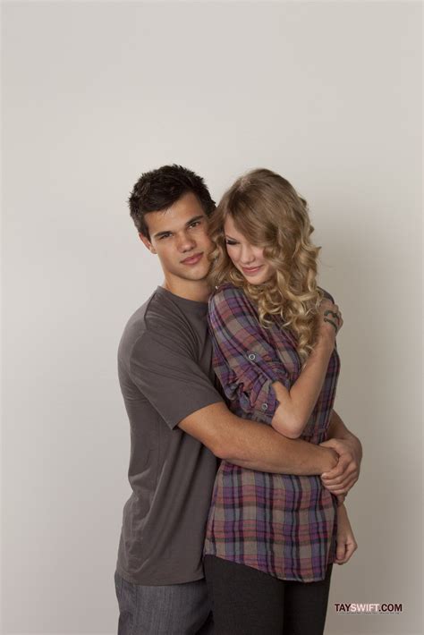 Taylor Swift - Valentine's Day promoshoot (2010) - Anichu90 Photo (18351500) - Fanpop