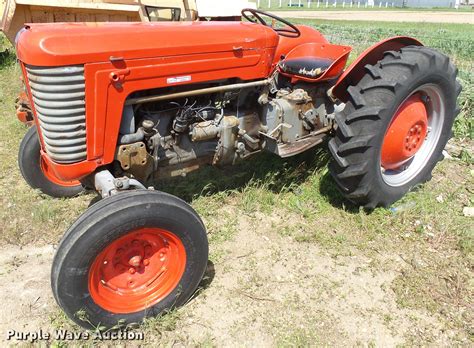 Massey-Harris MH-50 tractor in Watertown, SD | Item DH9653 sold | Purple Wave