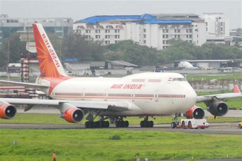 Mumbai-Delhi flight route claimed status of third busiest in the world | Times of India Travel