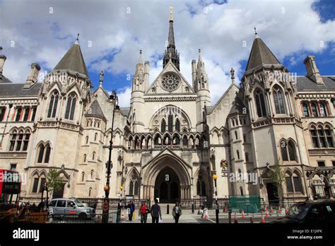 UK, England, London, City, Royal Courts of Justice Stock Photo - Alamy