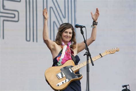 Louise Goffin Performs at British Summertime Festival at Hyde Park in London 07/03/2016-5 ...