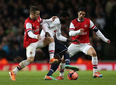 Former Arsenal striker now singles out one player as a 'problem' for ...