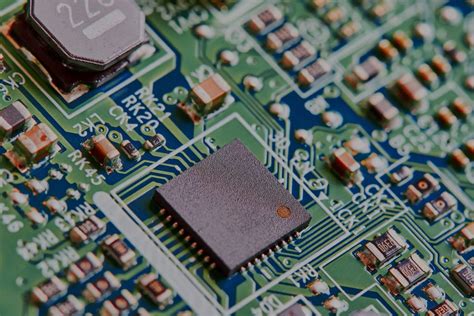 Key Benefits of Outsourcing a Printed Circuit Board Assembly Service