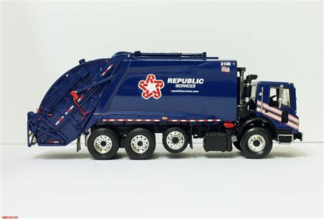 Toys First Gear Republic Services Garbage Truck Collectible Model Cars, Trucks & Vans Diecast ...