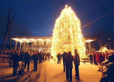 Bethlehem's Christmas decorations to adorn all areas by Friday - lehighvalleylive.com