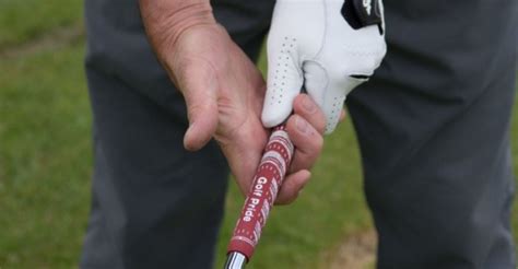 The Pros And Cons Of Oversized Golf Grips – Should You Use Them? - The ...