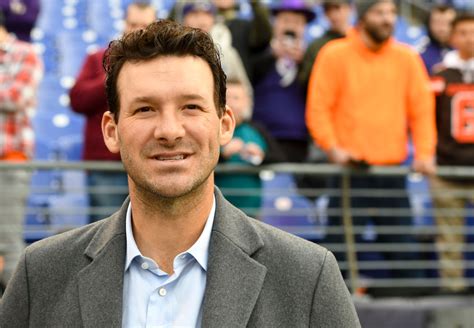 Tony Romo Is Smart Not to Talk About His Record-Breaking Contract