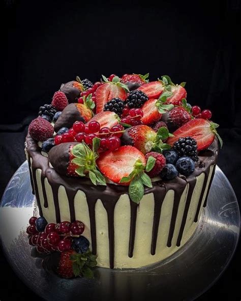 Forest Fruit Cake Recipe - Chef's Pencil