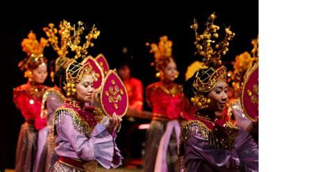 #Showbiz: Traditional Malay dances to the fore | New Straits Times