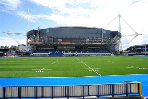 £400,000 artificial pitch laid at Cardiff Arms Park - Wales Online