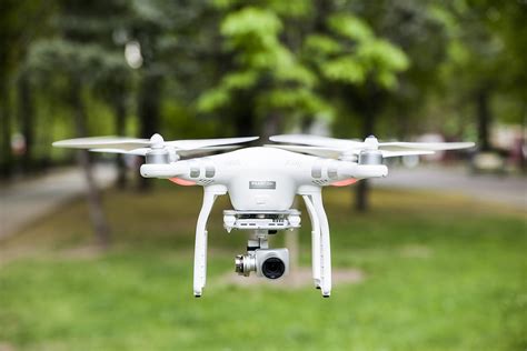 DJI to stop you from flying your drone in restricted airspace