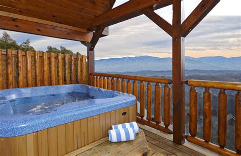 Outrageous Cabins LLC (Sevierville, TN) - Resort Reviews - ResortsandLodges.com